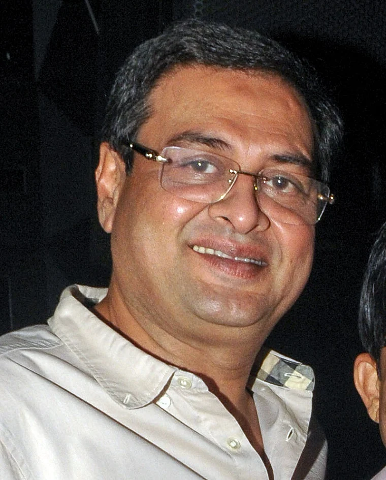 Christmas release date does not belong to Aamir Khan: ‘Coolie No. 1’ writer Rumi Jaffery