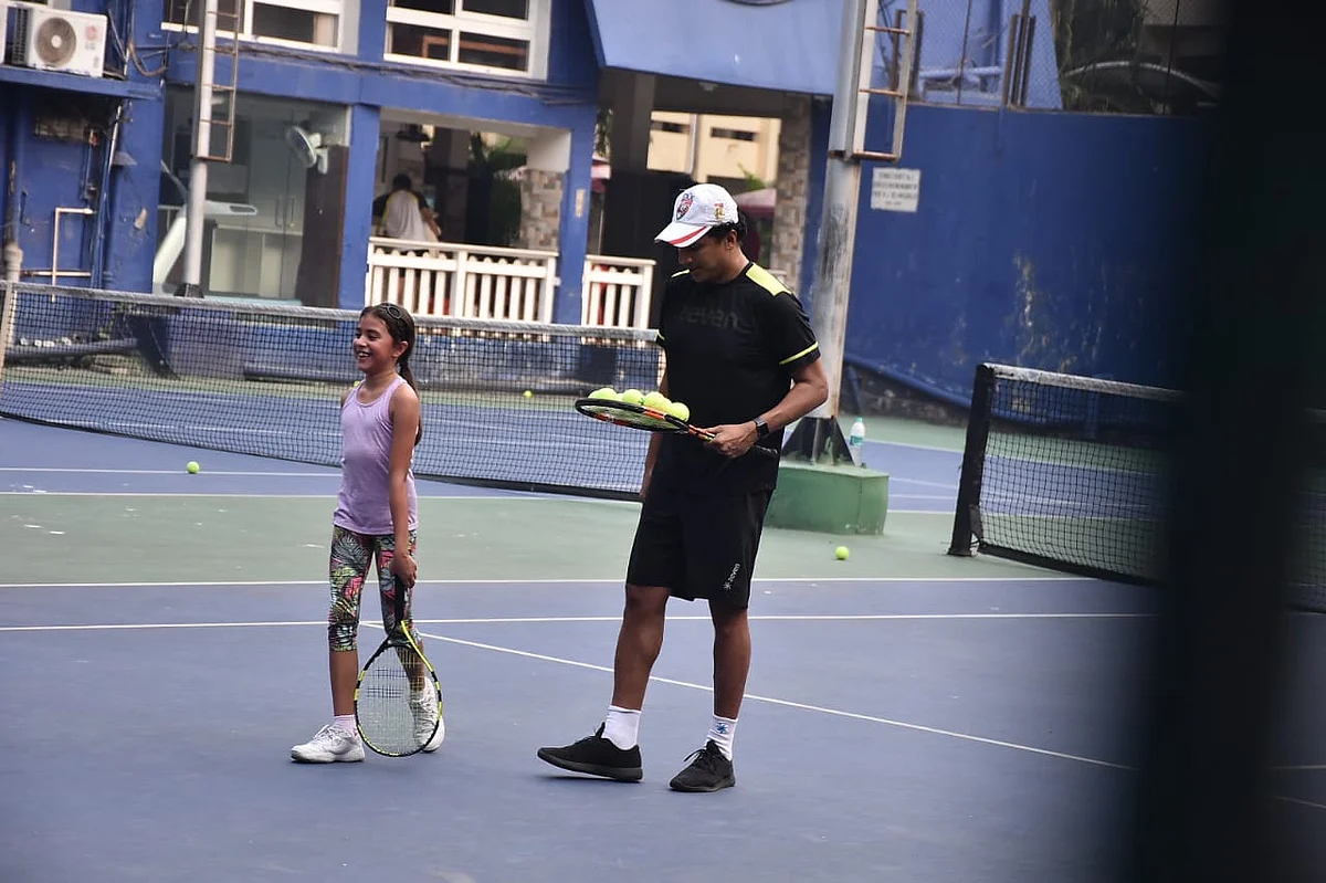 In Pics: Lara Dutta's daughter Saira plays tennis with dad Mahesh Bhupathi