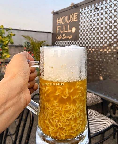 '2020 abhi bhi baaki hai': Netizens react to Delhi café's 'outlandish' Beer Maggi - Vimarsana News