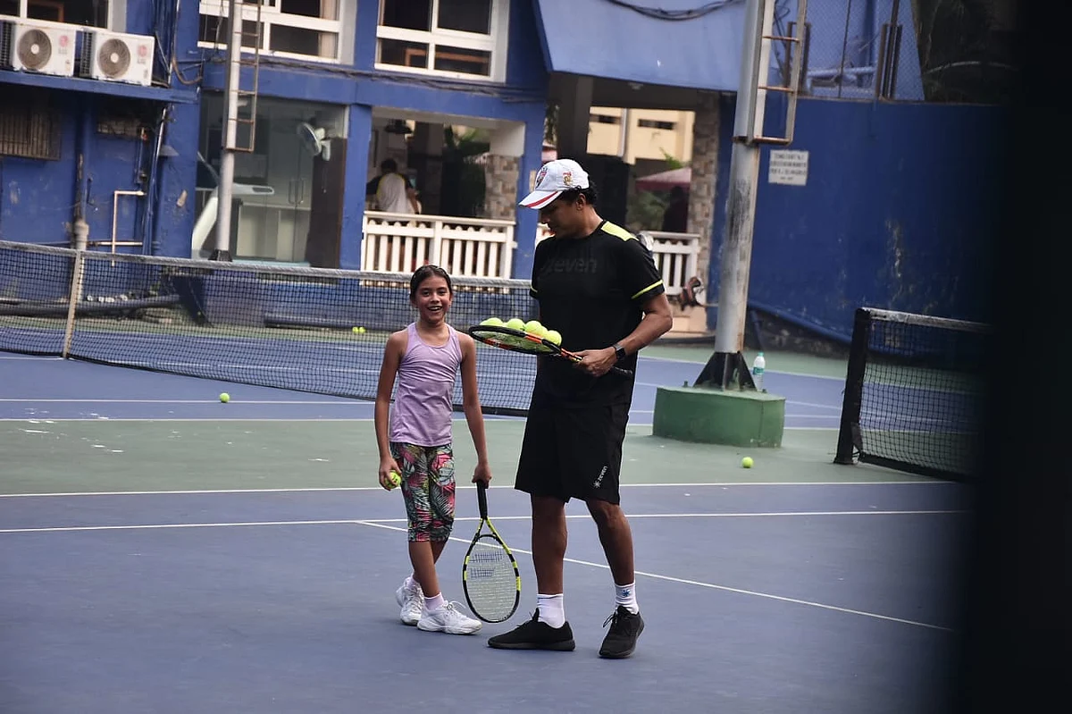 In Pics: Lara Dutta's daughter Saira plays tennis with dad Mahesh Bhupathi