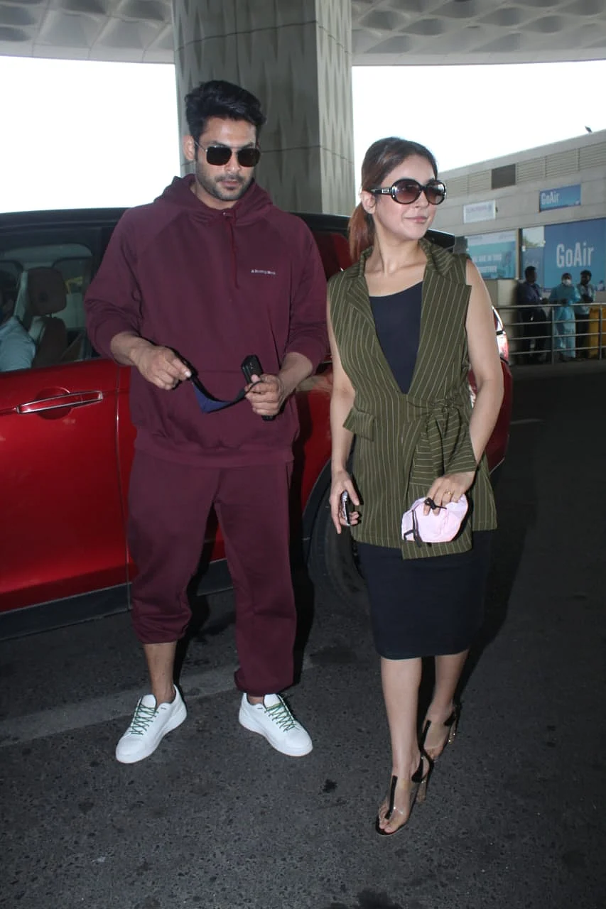 In Pics: 'BB13' couple Sidharth Shukla and Shehnaaz Gill head to Goa to shoot Valentine’s Day-themed music video
