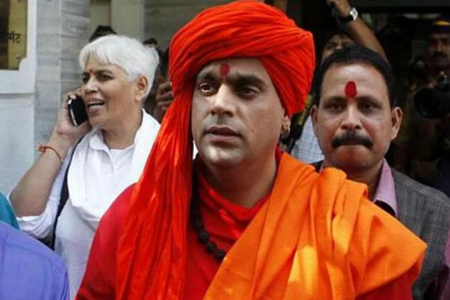 From offering bizarre solutions for COVID-19 to calling woman rival 'item': 5 controversial statements by Indian politicians in 2020
