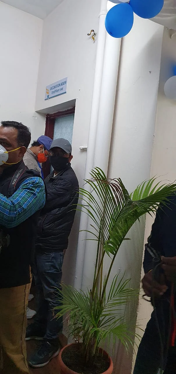 Doors were shut at ESIC hospital when vaccination began