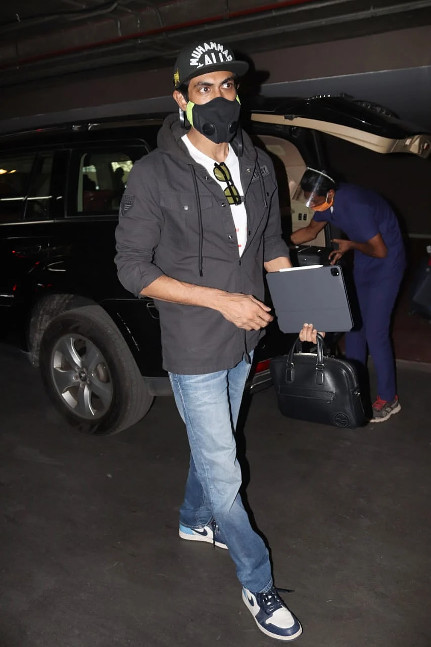 In Pics: Shahid Kapoor, wife Mira head to Goa; Rana Daggubati arrives in Mumbai with wife Miheeka Bajaj