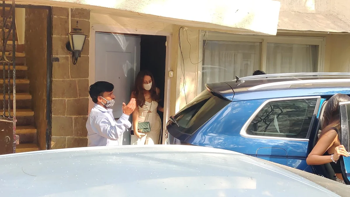 In Pics: Varun Dhawan’s bride-to-be Natasha Dalal leaves for Alibaug with family for wedding