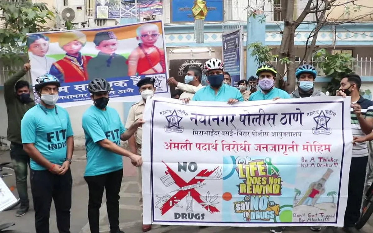 Anti-drug rally: MBVV cops pedal from Kashimira to Uttan