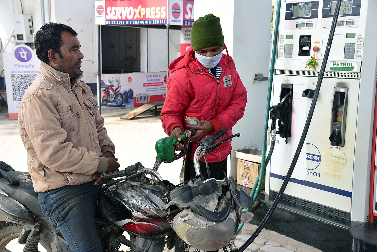 Petrol, diesel prices remain unchanged for second ...