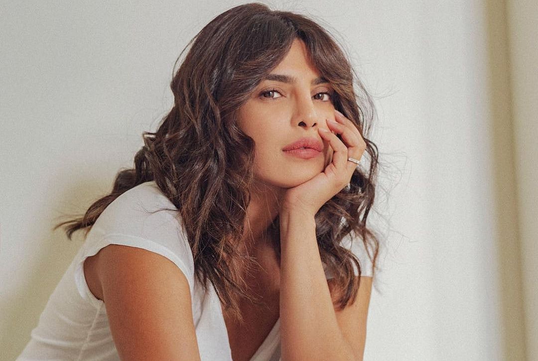 'Nobody made opportunities for me in Hollywood': Priyanka Chopra Jonas - Vimarsana News