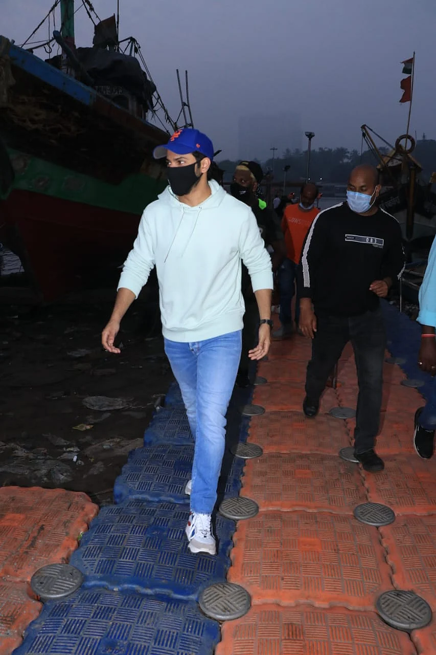 Varun Dhawan in Versova
