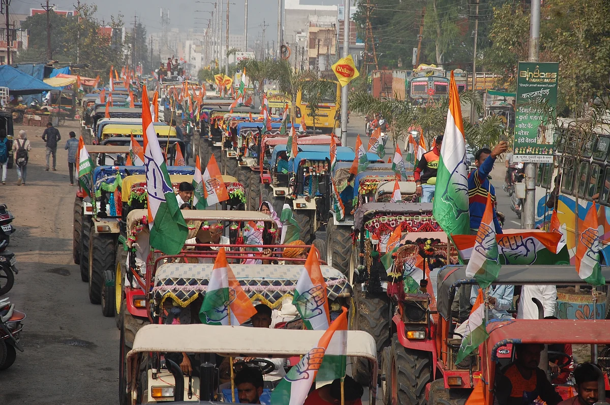 Madhya Pradesh: Congress continues protest against farm laws, takes out tractor rally in Dhar, Ratlam and Khandwa