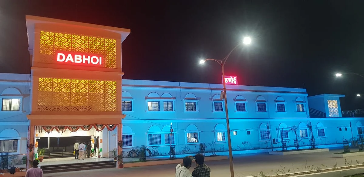 History created with seamless rail
connectivity to Statue of Unity in Kevadiya