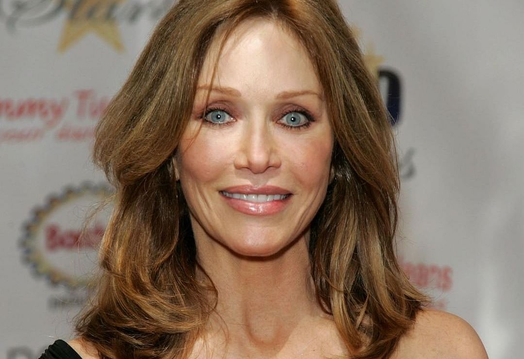 Bond girl Tanya Roberts, 65, passes away, day after premature death declaration - Vimarsana News
