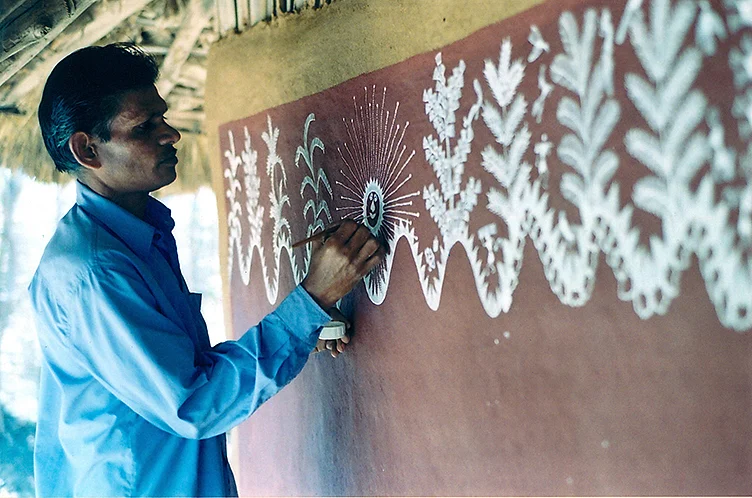 Warli painting in the making