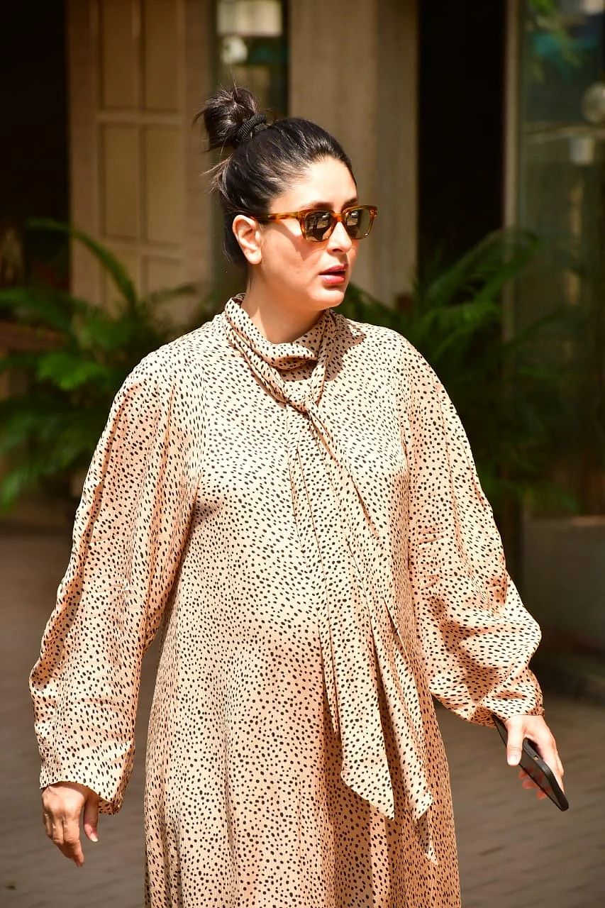 In Pics: 9-months pregnant Kareena Kapoor steps out in style with son Taimur