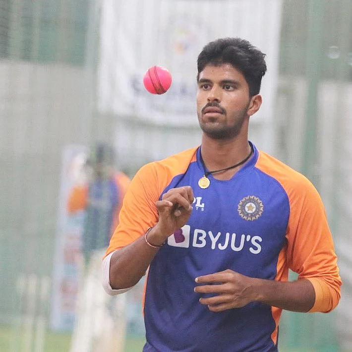 Ind vs Eng, 3rd Test: Virat Kohli and team train in nets ahead of match in Motera Stadium -- see pics