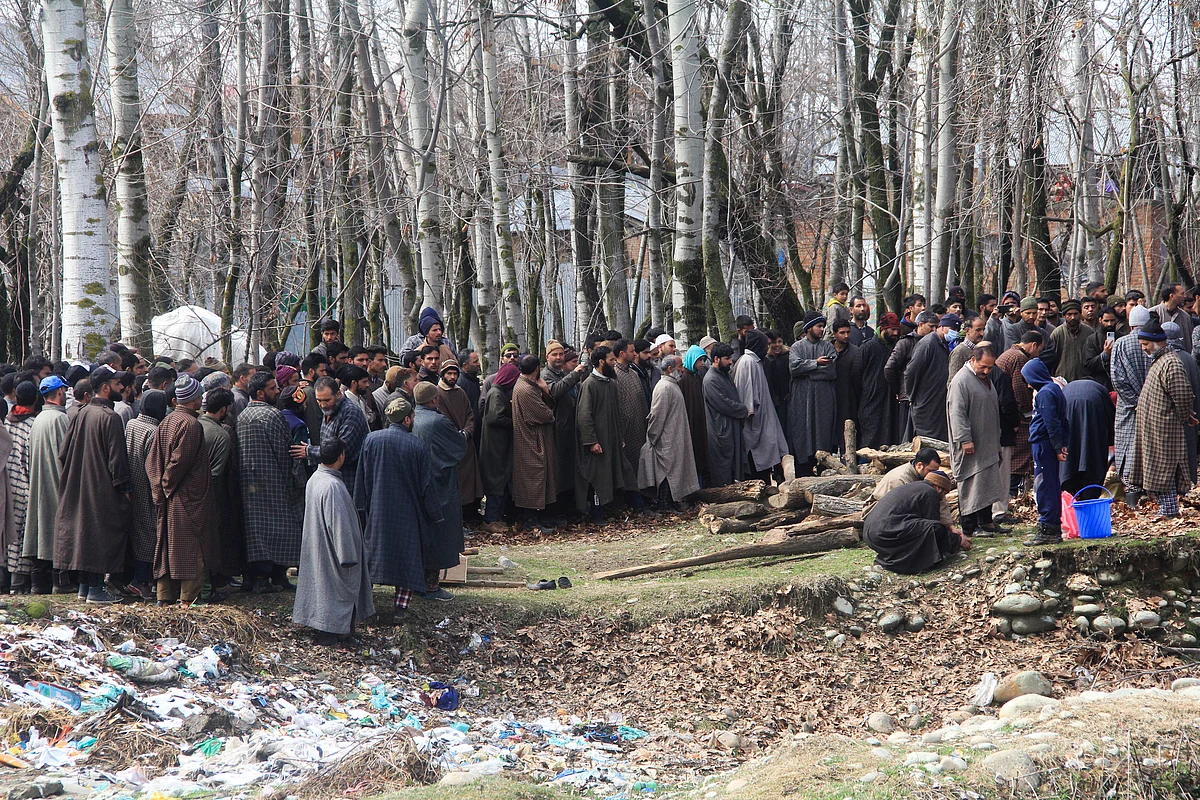 Local Muslims gathered to perform last rites of centenarian Kashmiri Pandit woman in Kunzer village of Jammu and Kashmir.