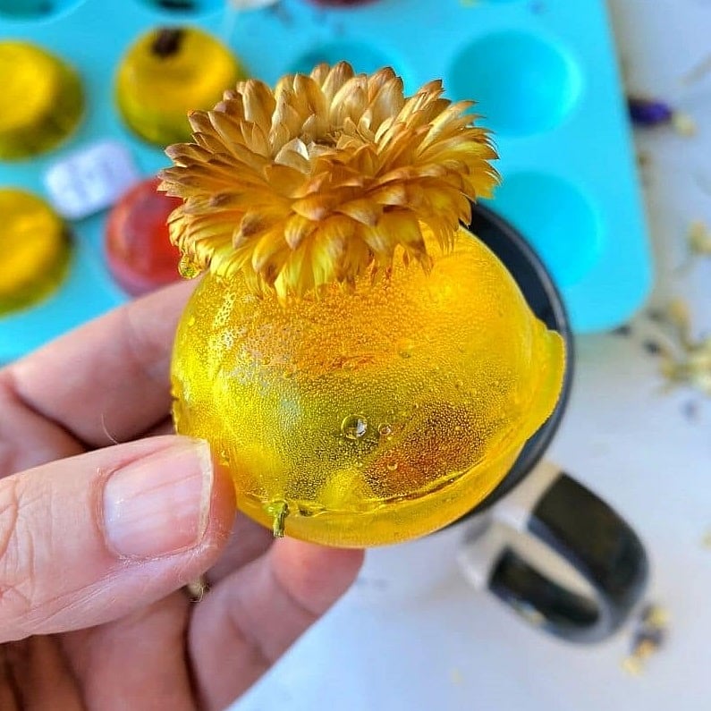 Tea bombs: The latest beverage trend that's taken Dalgona coffee's place