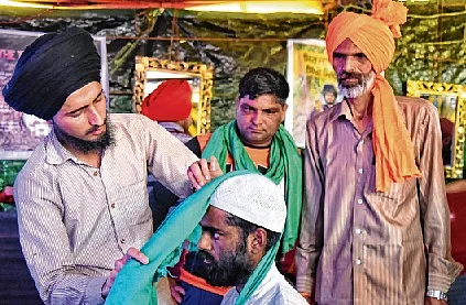 Was beaten up by cops: Activist Nodeep Kaur
