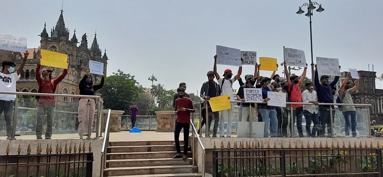 'If we can do classes online...': Students stage protests against offline HSC, SSC exams in Mumbai, demand to conduct online exams