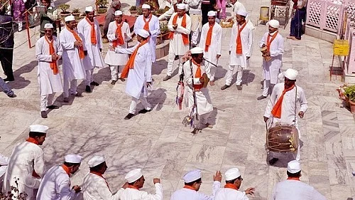Khadi Holi