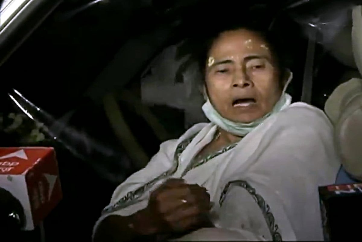 Nandigram 'attack': Election Commission suspends police officer in charge of Mamata Banerjee's security - Vimarsana News