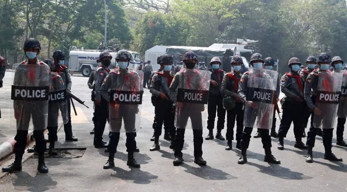 Mizoram govt told to handover cops who fled coup-Myanmar - Vimarsana News