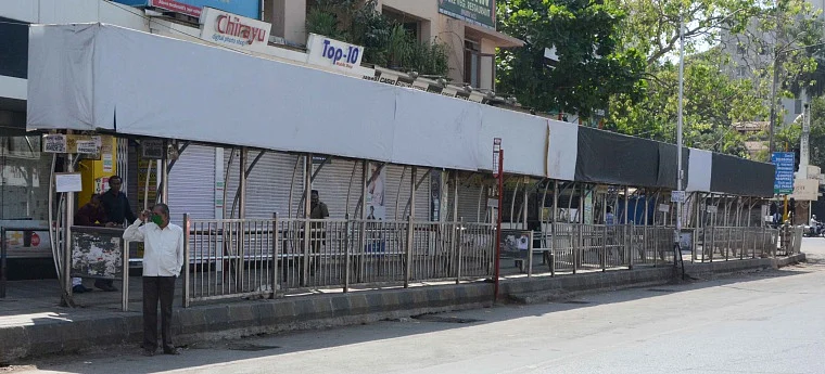 BEST buses were not functioning completely leaving the bus stops vacant