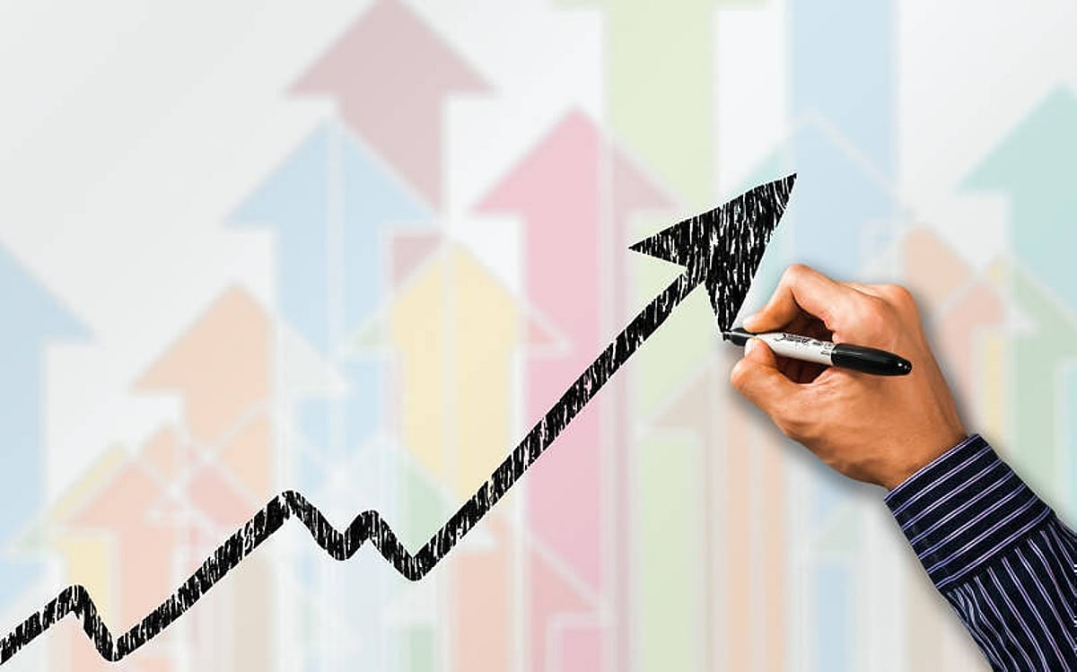 Eicher Motors, JSW Steel, Tata Motors, Hindalco, Tata ...