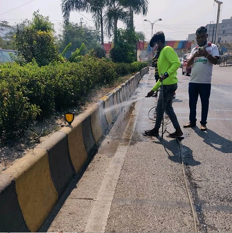 Navi Mumbai: NMMC to clean roads and dividers with sewage treated water