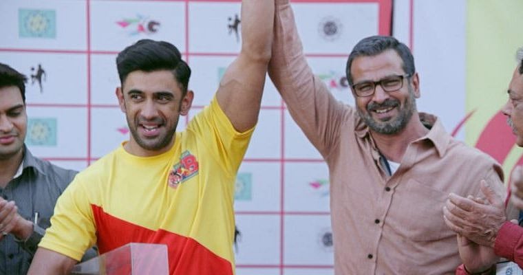 7 Kadam review: This Ronit Roy, Amit Sadh starrer is a boring tale of the beautiful game