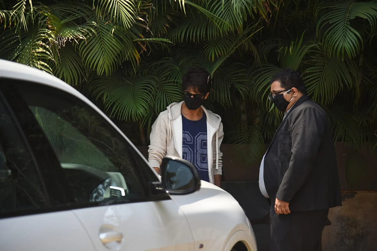 Watch: Shahid Kapoor test drives BMW SUV worth nearly Rs 1.6 crore!