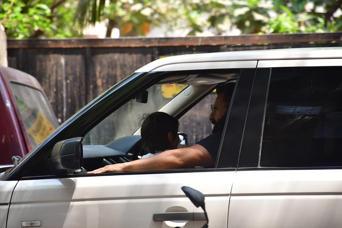 In Pics: Kareena Kapoor returns to work a month after giving birth to second child