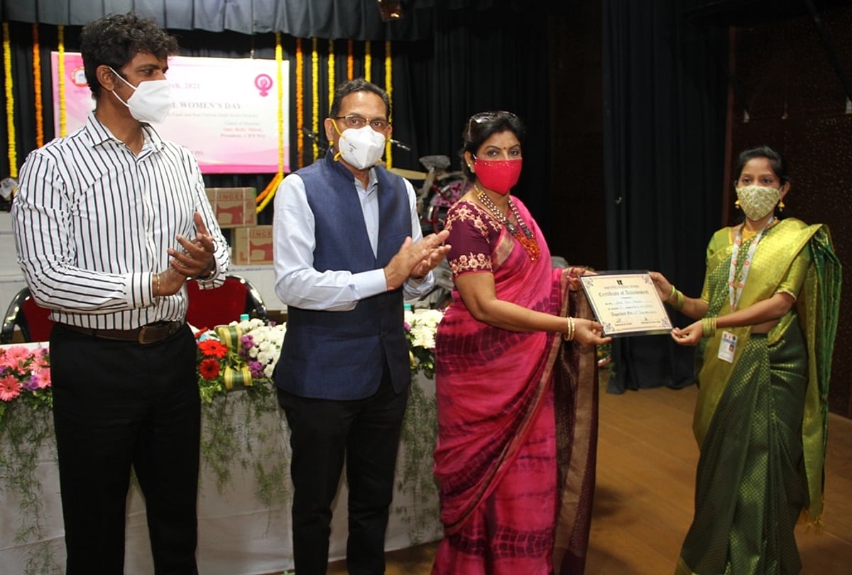 Central Railway celebrates International Women's Day - Vimarsana News