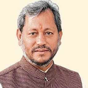 'Ye darr accha laga': AAP claims 'credit' as Uttarakhand CM Tirath Singh Rawat quits; leads Twitter outrage with potshots