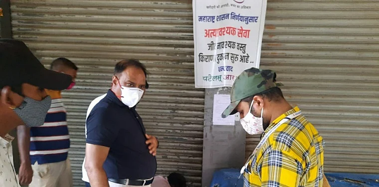 COVID-19 in Kalyan: KDMC seals shopping mart after two employees test positive