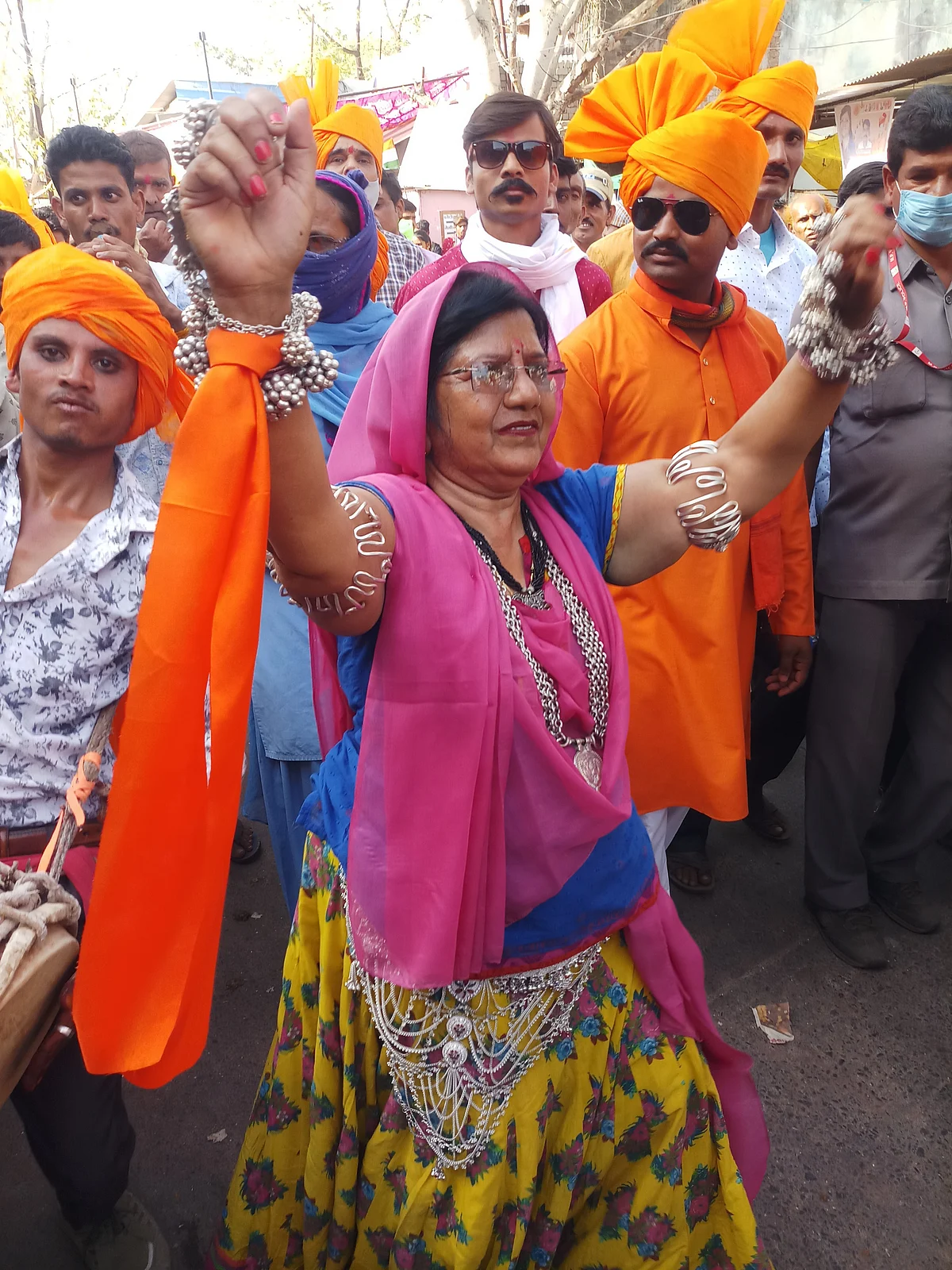 Madhya Pradesh: 'Sab Chalta hai' for the political leaders, often seen sans mask and social distancing
