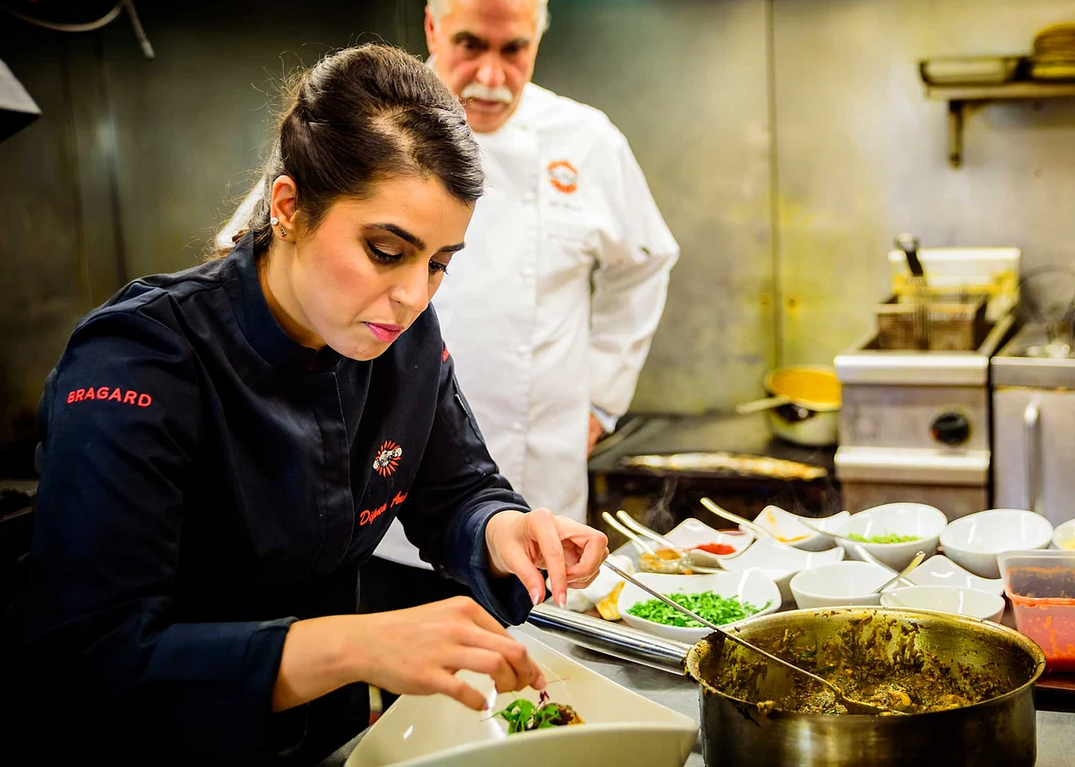 'Shah Rukh Khan still remembers me as the ‘Pepsi’ girl': Celebrity Chef Dipna Anand