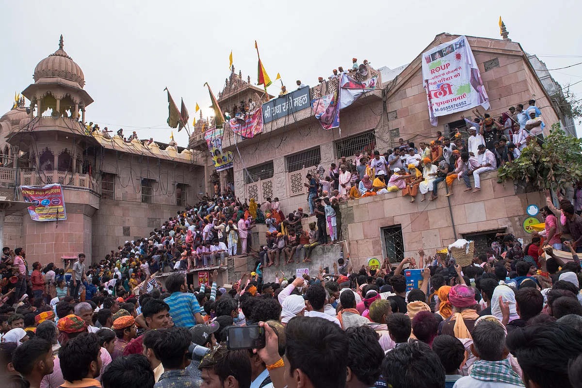 Happy Holi 2021: Experience the essence of 'Lathmar Holi' through these incredible images from 'Barsana'