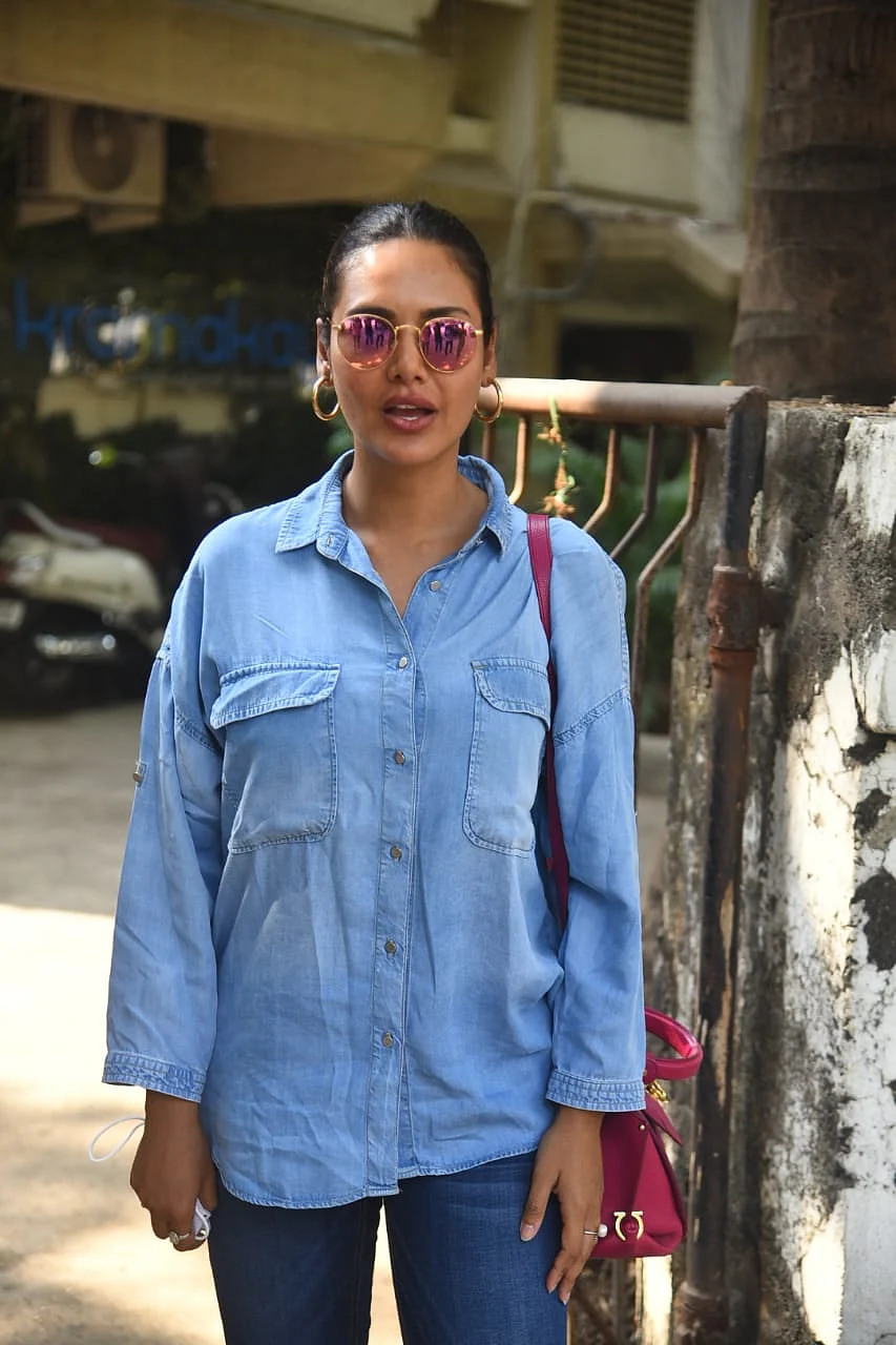 Celebrity Spotting: Kangana Ranaut, Jacqueline Fernandez, Karan Johar and others step out in Mumbai