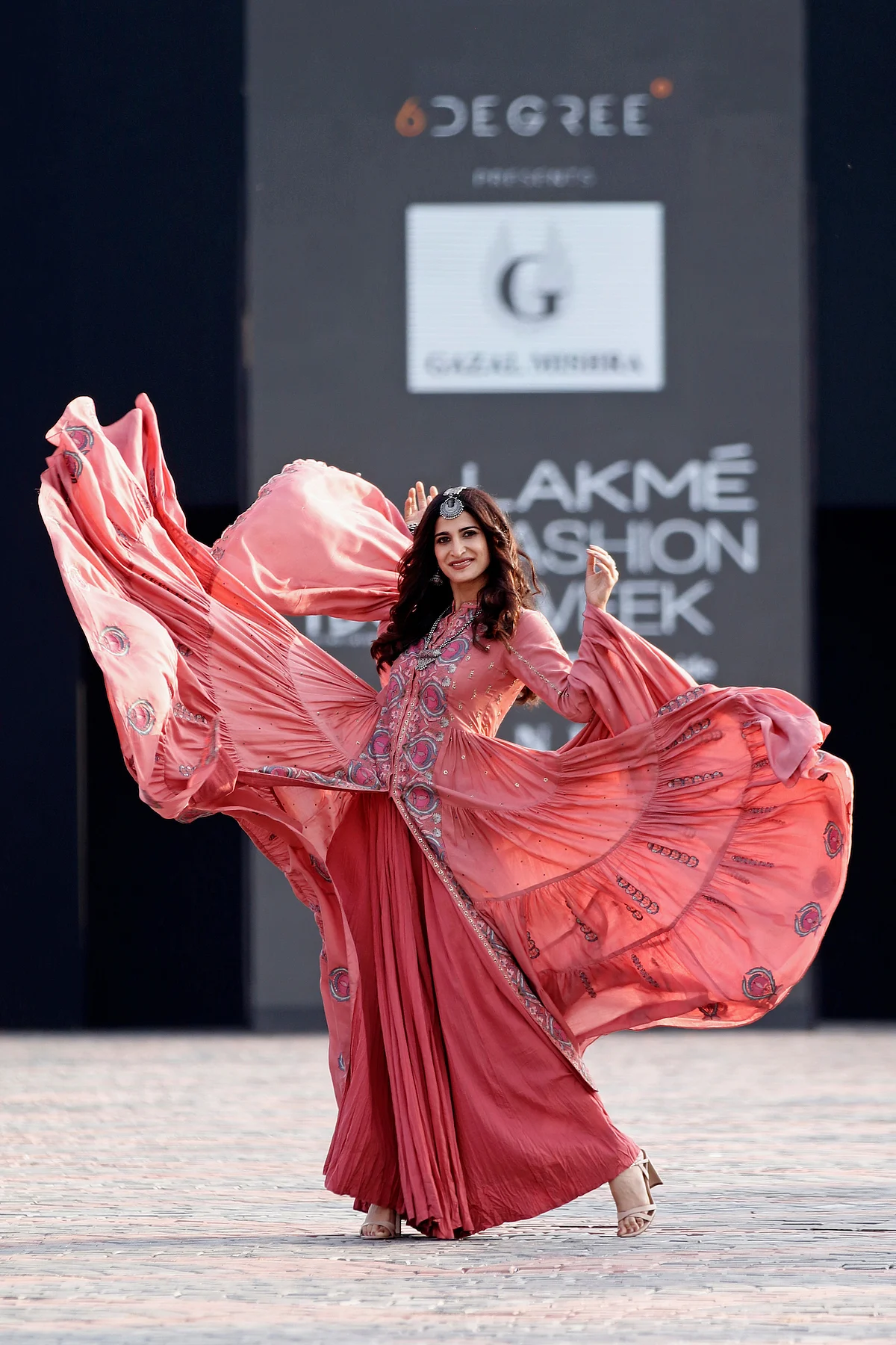 Aahana Kumra wore Gazal Mishra's Uzbek Vintage