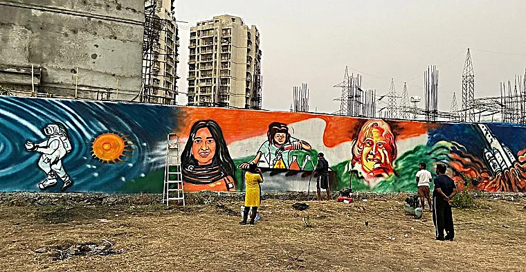 Colourful endeavour: These artists are transforming Mumbai streets with their art and winning hearts