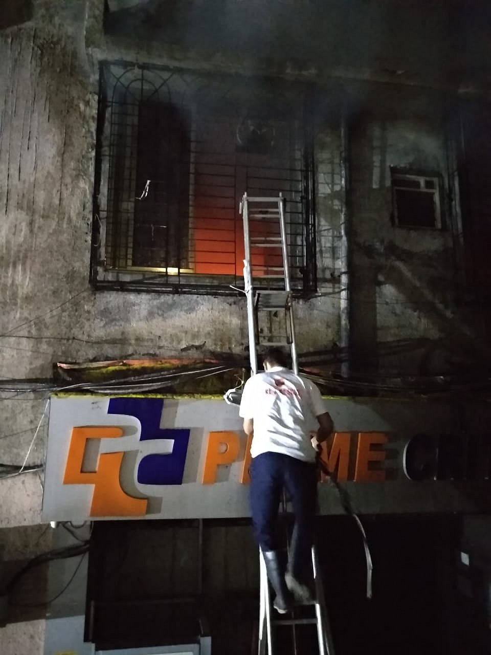 Thane: Four killed after fire breaks out at private hospital in Mumbra