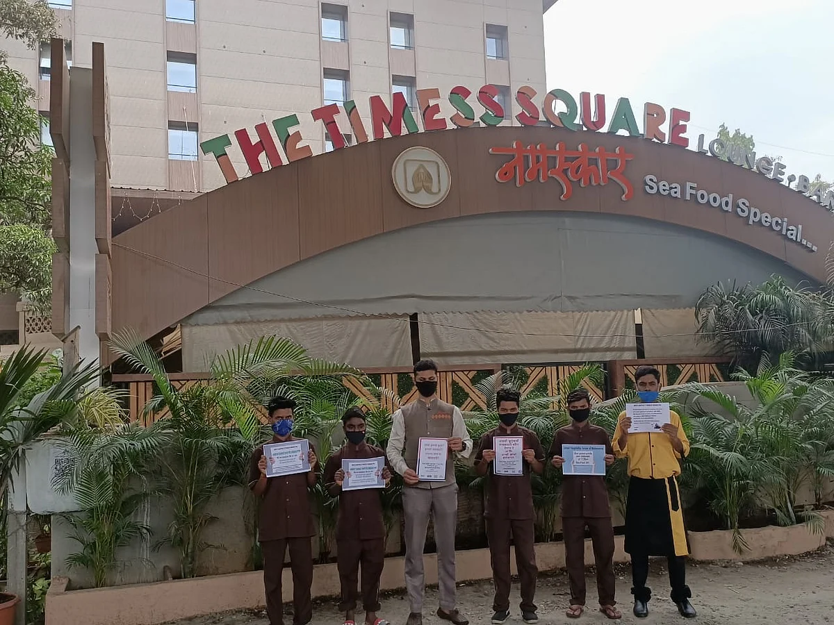 Break the Chain: Hoteliers across Maharashtra hold silent demonstration to protest against state govt's COVID-19 restrictions