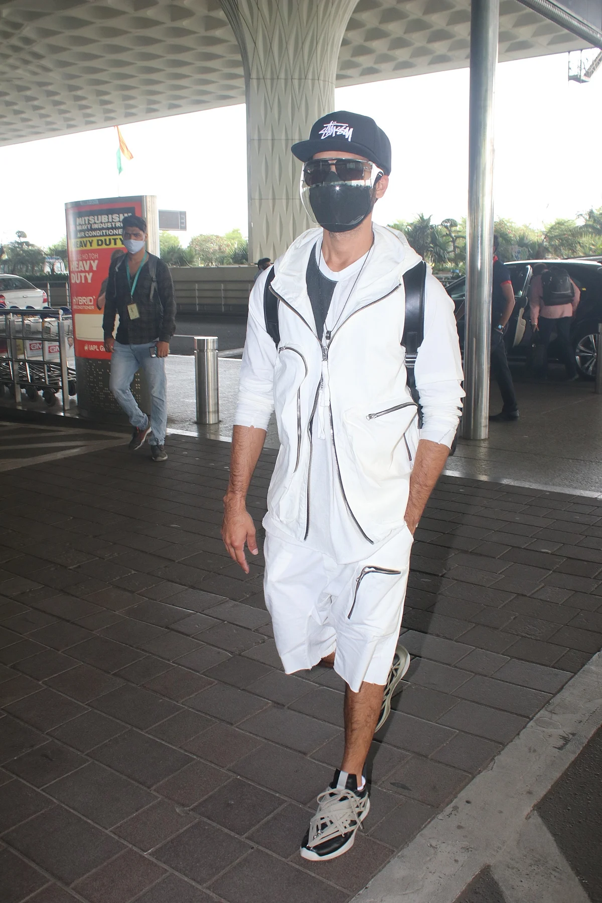Shahid Kapoor flaunts Rs 2.2 lakh backpack in a dapper ensemble at Mumbai airport