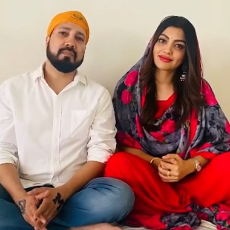 Mika Singh dating ‘Bigg Boss 13’ contestant Paras Chhabra’s ex-girlfriend Akanksha Puri?