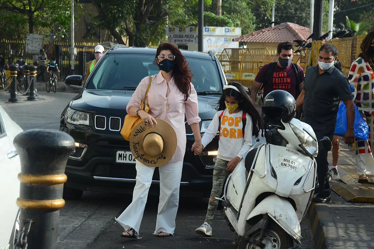 In Pics: Twinkle Khanna has something ‘funny’ written on her hat as she steps out with daughter Nitara