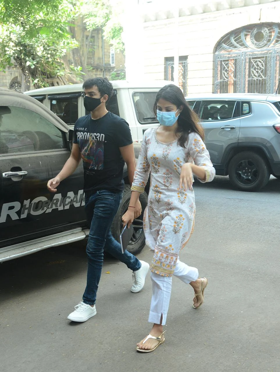 Paparazzi Files: Ranbir Kapoor spotted at clinic in Mumbai; Rhea Chakraborty arrives at NCB office with brother Showik