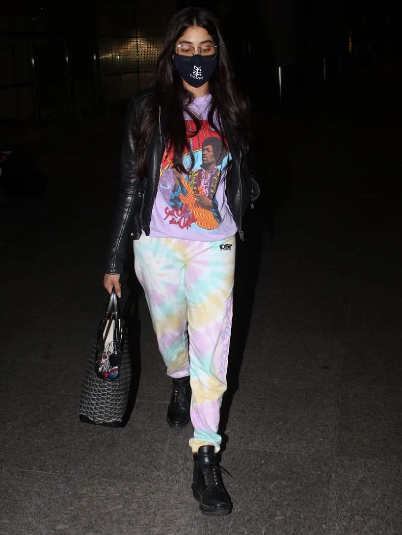 In Pics: Janhvi Kapoor flaunts her 'f**k COVID' mask as she arrives in Mumbai