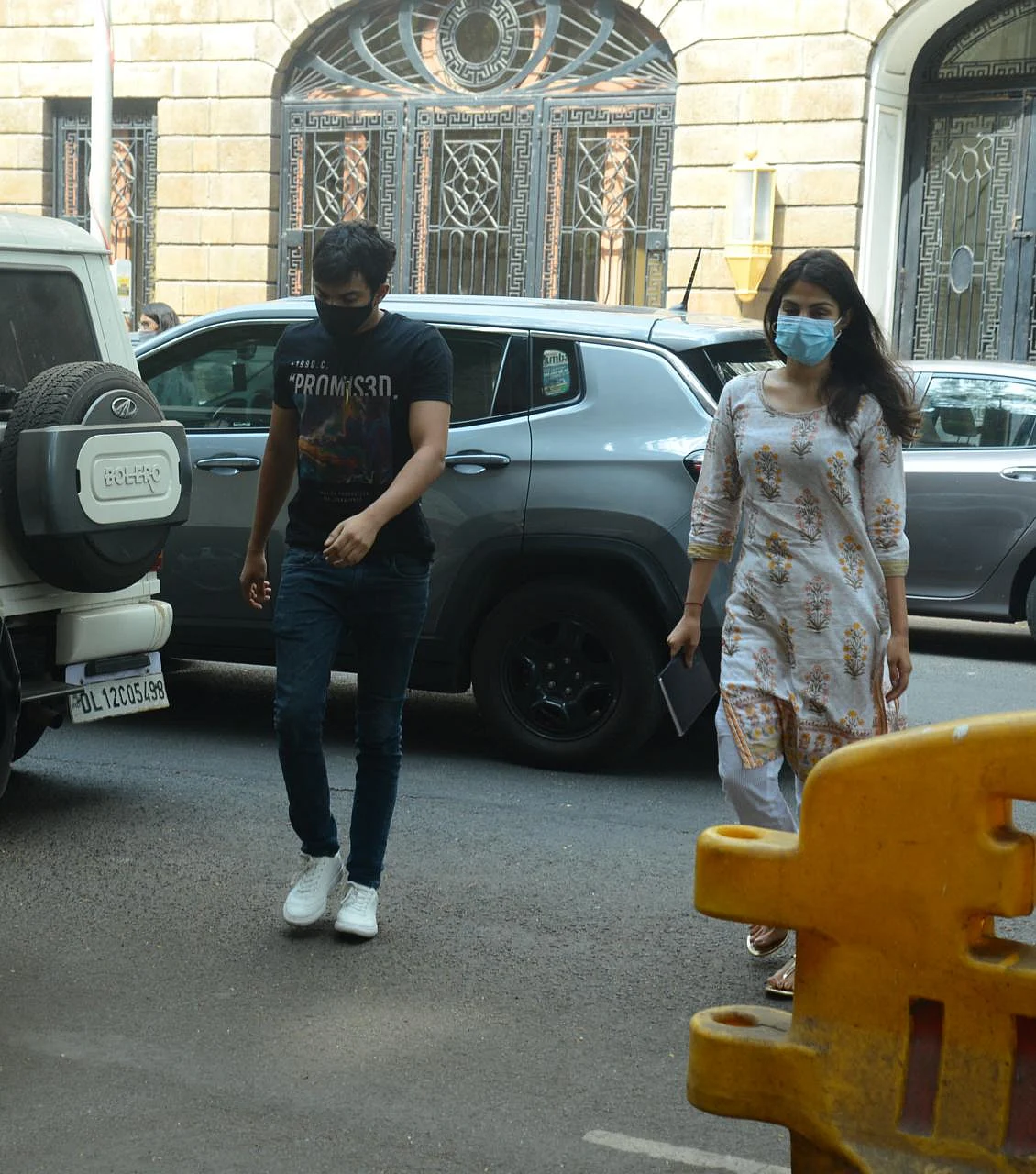 Paparazzi Files: Ranbir Kapoor spotted at clinic in Mumbai; Rhea Chakraborty arrives at NCB office with brother Showik