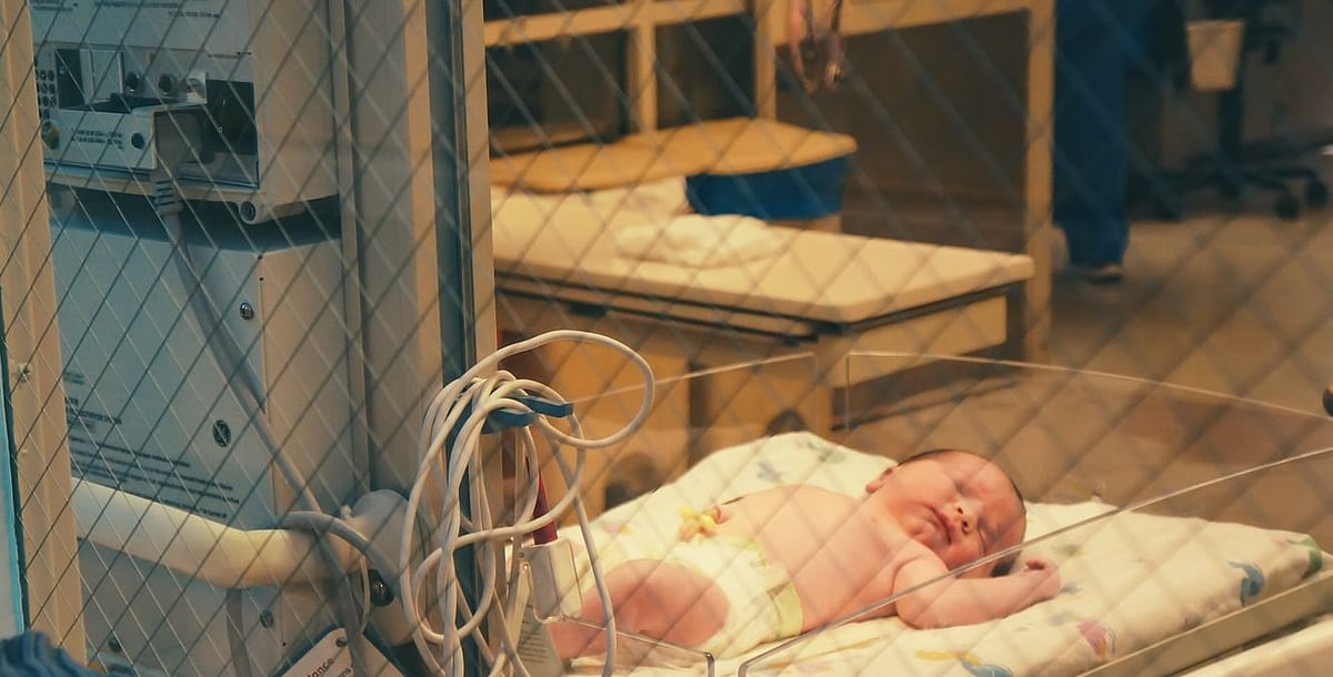 Gujarat: Newborn twins test positive for COVID19- in Vadodara - Vimarsana News